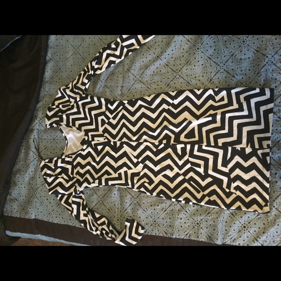 H&M Dress - Picture 2 of 2