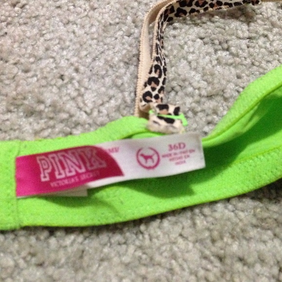 Pink Victoria's Secret bra - Picture 2 of 2