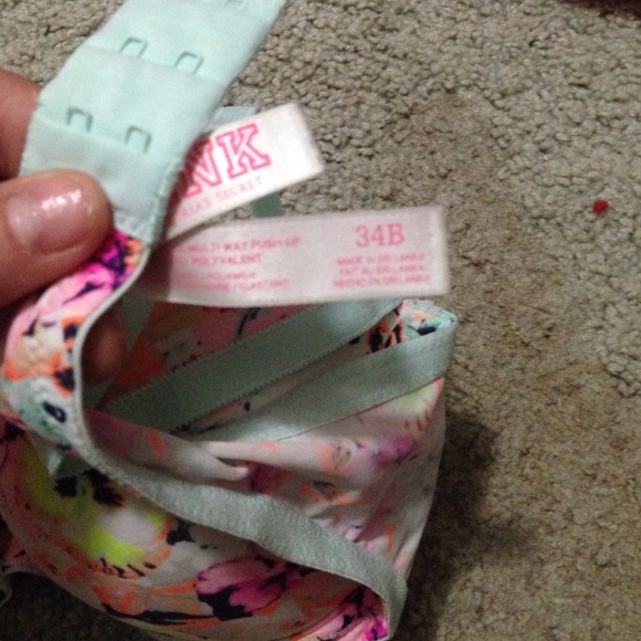 Pink Victoria's Secret push up bra - Picture 2 of 2