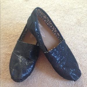 Black glitter toms, size 8