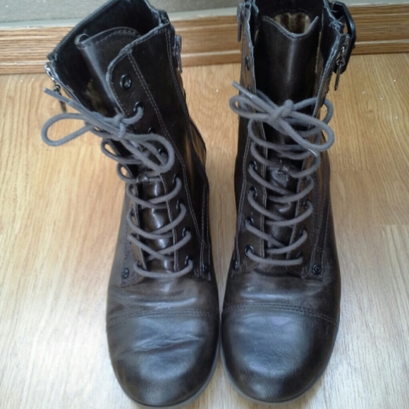 Guess trooper boots