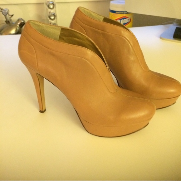 Leather ankle boots Nine West