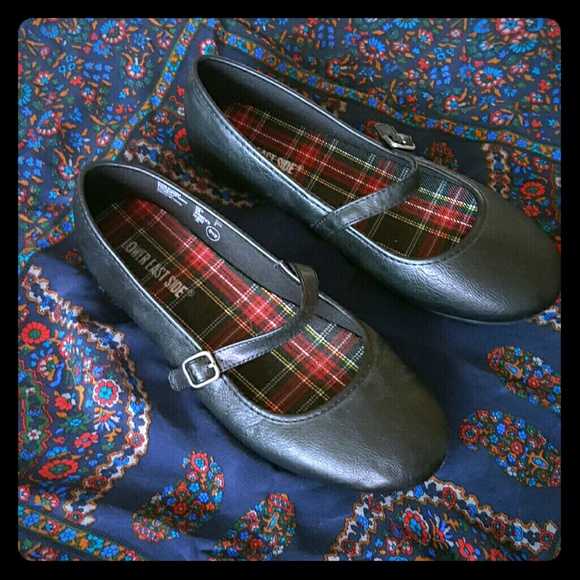 Black Flats