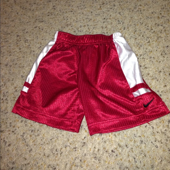 Toddler boys Nike shorts. Size 3T