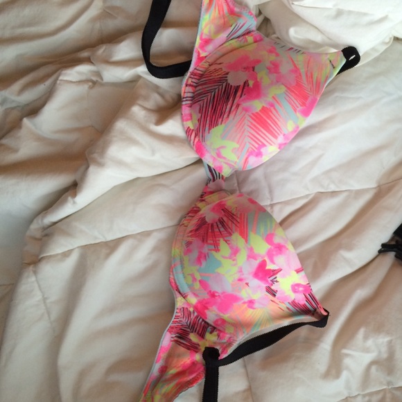 Victoria secret pink bra