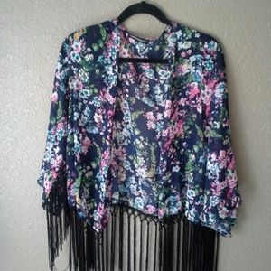 Floral fringe kimono!