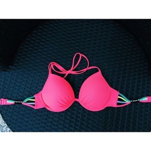 NWOT VS push up bikini top