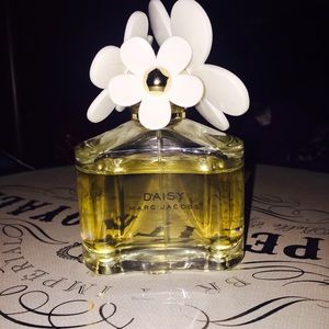 Marc Jacobs Daisy Perfume