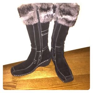 Furry Wild Pair boots