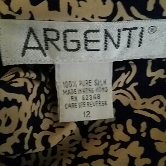 Blazer - Picture 2 of 4