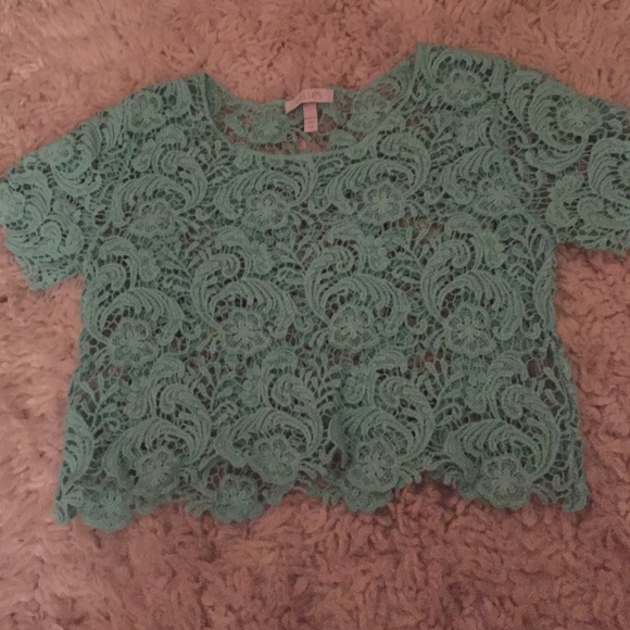 Delia's mint full lace crop top