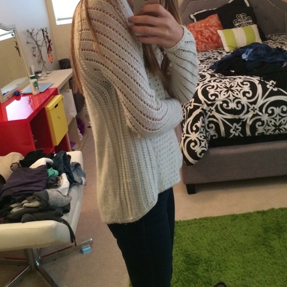 American eagle sweater - Picture 2 of 2