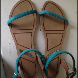 Urban outfitter x Matiko Alicia sandal