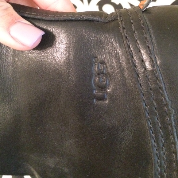 Ugg boots - Picture 4 of 4