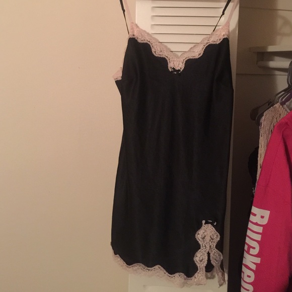 Victorias Secret Slip