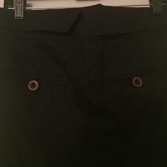 Pen Stripe Chic Pencil Skirt! - Picture 3 of 4