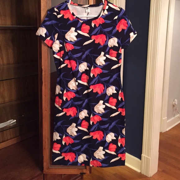 Old Navy Floral T-Shirt Dress Size M Tall