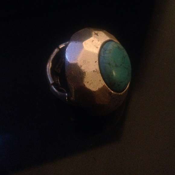 Ring - Picture 3 of 3