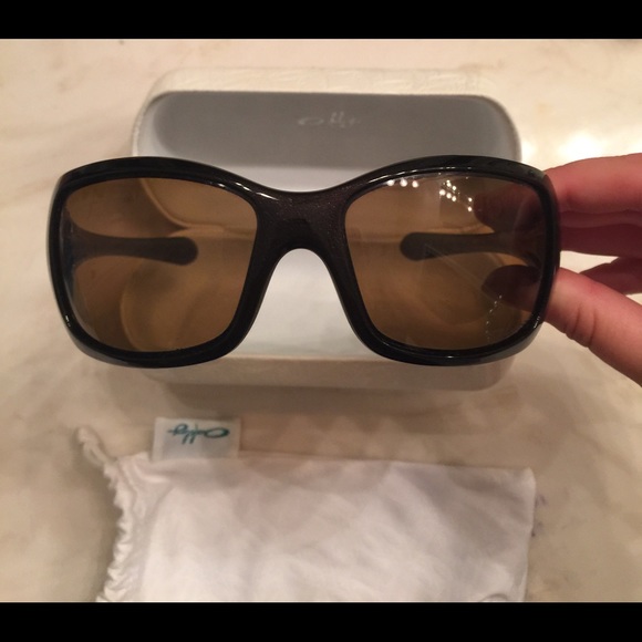 Women's Oakley Polarized Sunglasses