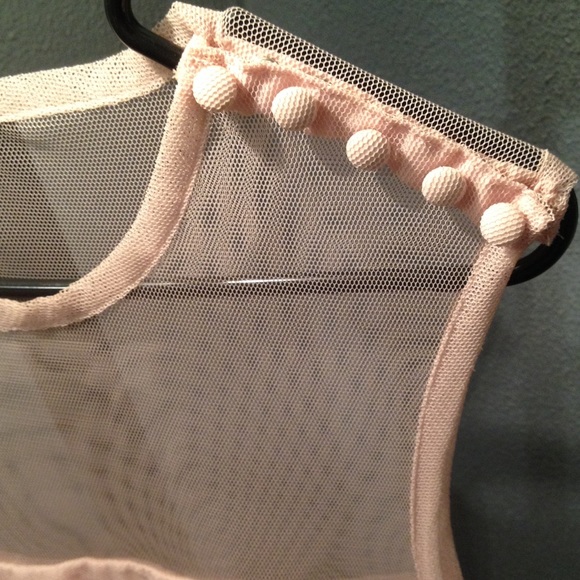 Vera Wang Bridesmaid dress - worn 1 time. - Picture 3 of 4