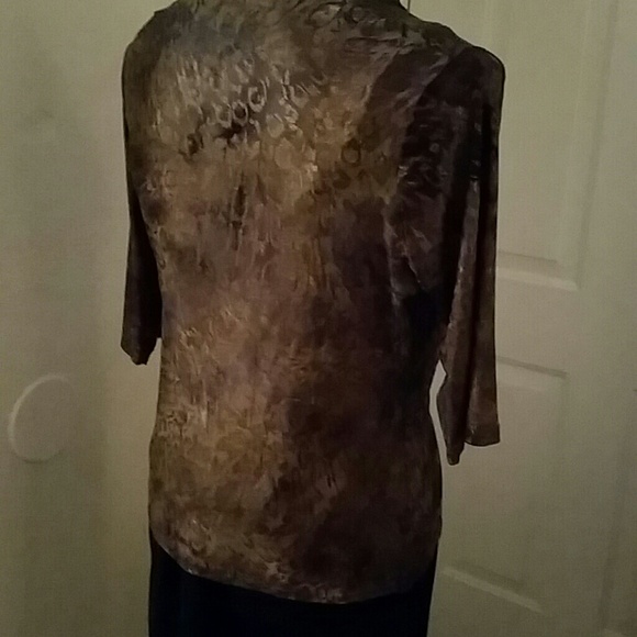 Top - Picture 3 of 4