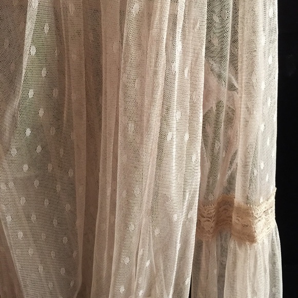 Blouse - Picture 3 of 3