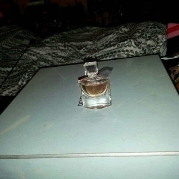 Lacome perfume