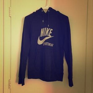 Nike sweatshirt