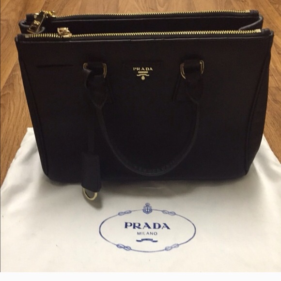 Prada Bag @kaitybabbie