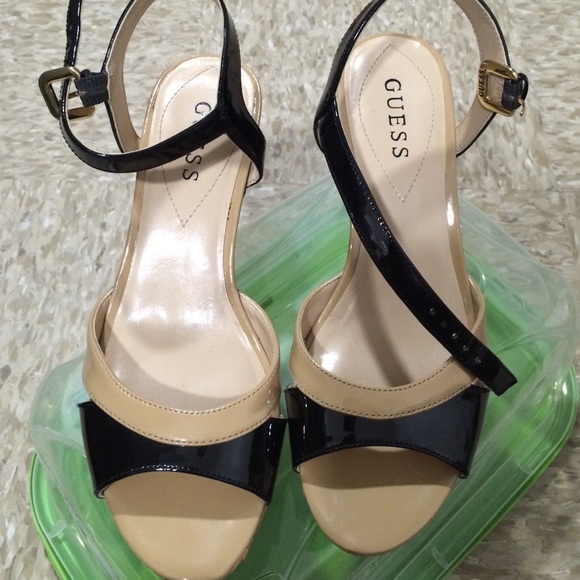 Guess wedge Sandals