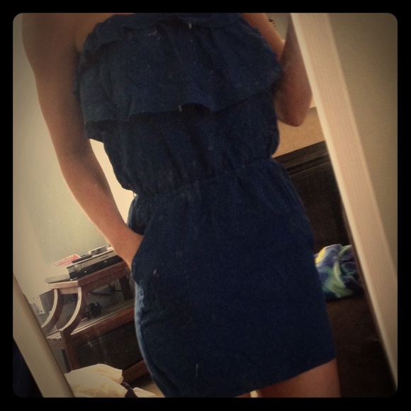 $4 xs blue fitted dress open back