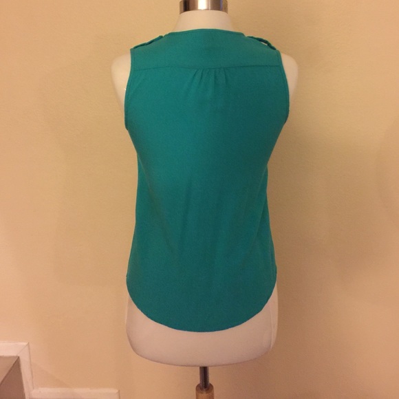 Teal tank top - Picture 2 of 4