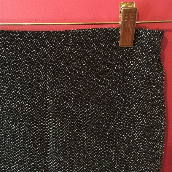 Sparkly skirt (bundle with red for $25) - Picture 3 of 3