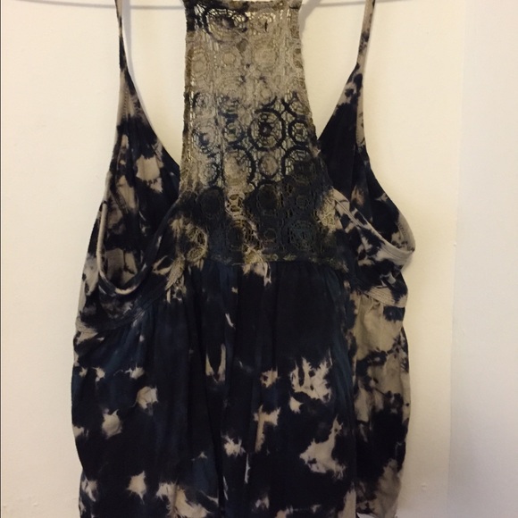 Urban Outfitters- Ecote blue top - Picture 3 of 4