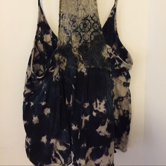 Urban Outfitters- Ecote blue top - Picture 4 of 4