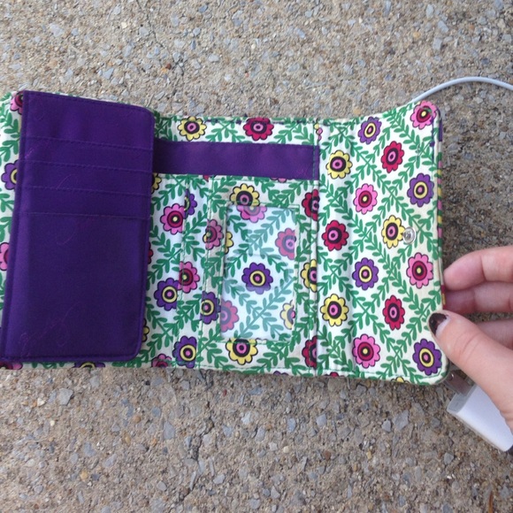 Vera Bradley wallet - Picture 4 of 4