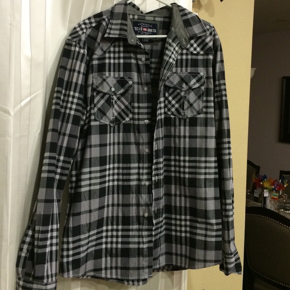Other - Ecko plaid shirt