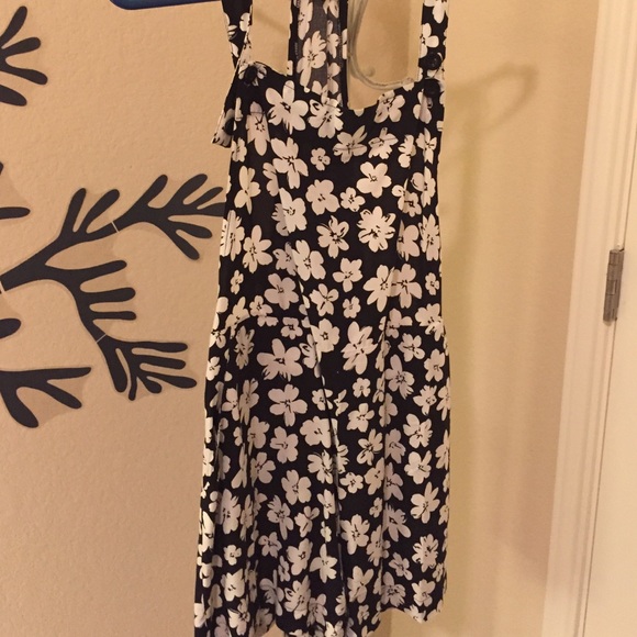 Daisy overall romper