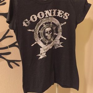 Goonies tee