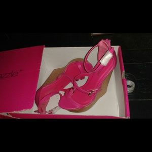 pink wedges size 5 1/2