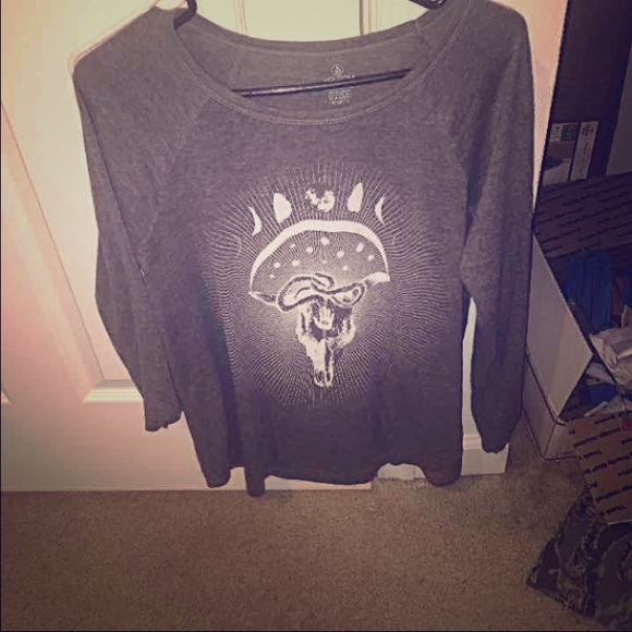 Volcom tee