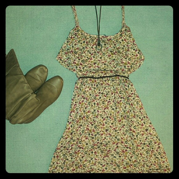 Floral dress with ruffle top
