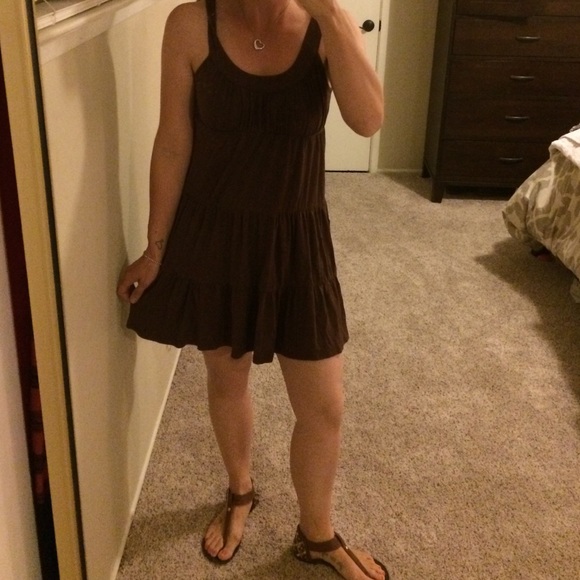 Brown dress