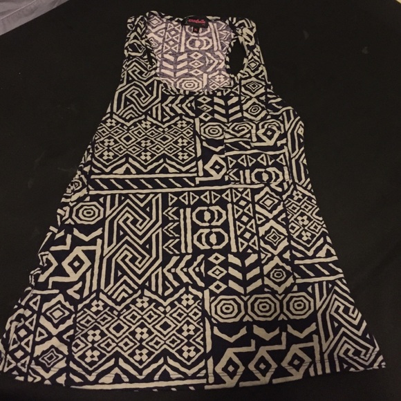 Tribal print tank top - Picture 1 of 1
