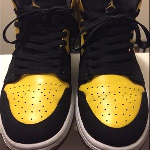🚫SOLD LOCALLY🚫Jordan Retro 1 New Loves
