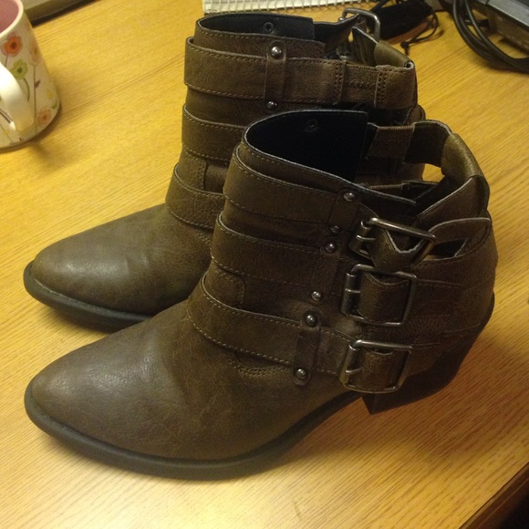 Booties !