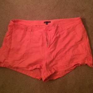 Gap coral shorts