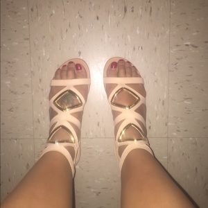 NEW Steve madden nude sandals