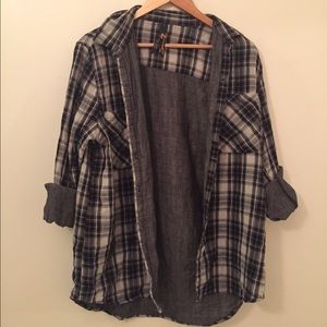 Seven7 Plaid Button Down Flannel (L)