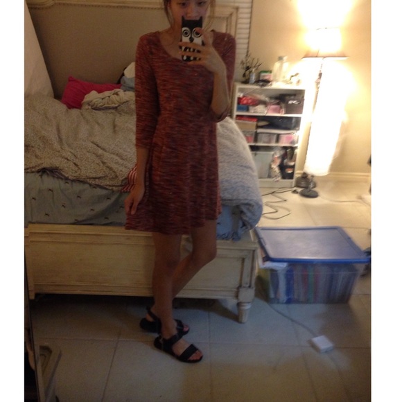 Dress - Picture 2 of 3